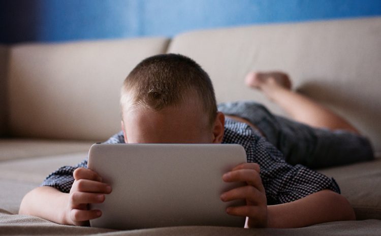  LIMITING SCREEN TIME HELPS ENHANCE CHILDREN’S LANGUAGE DEVELOPMENT, SOCIAL SKILLS, AND PHYSICAL HEALTH.